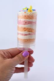 [210.81] Push Cake 140ml 4,5x9cm Translucent PP (10st/pak)